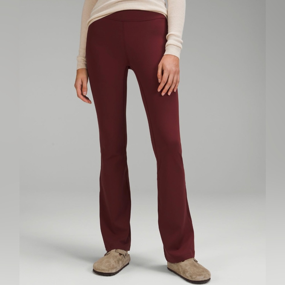 Lulu Lemon Groove Super high rise flared pant *nulu SIZE 6 COLOR red merlot